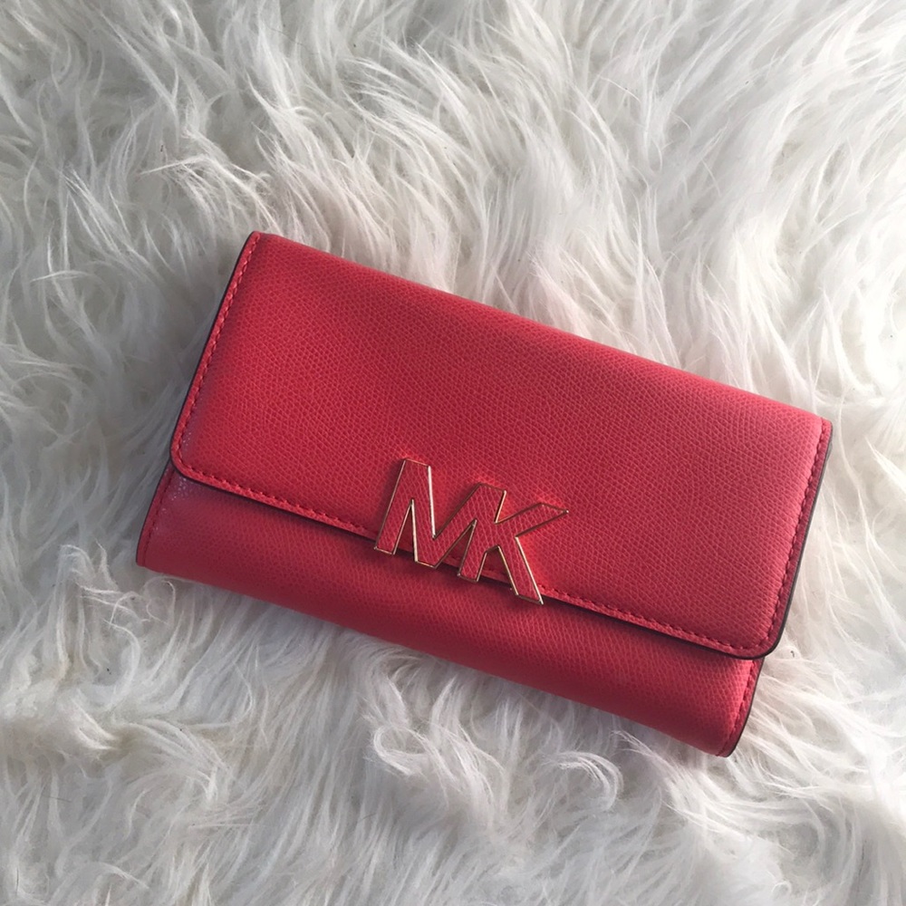 Michael Kors Wallet/clutch